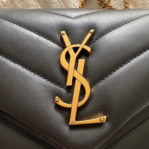 Saint Laurent YSL Small Loulou Chain Leather Shoulder Bag - Picture 13 of 16